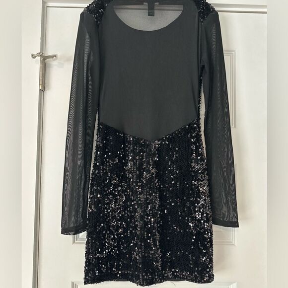 Sequin and mesh long sleeve mini dress with shoulder pads - Picture 7 of 7